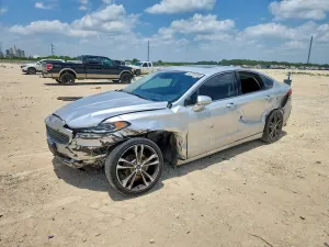 Ford Fusion 2.0L 4 2019