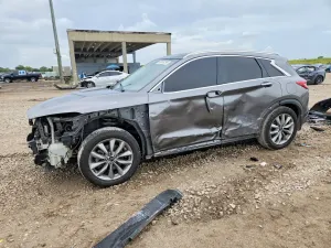 Infiniti QX50 2.0L 4 2020