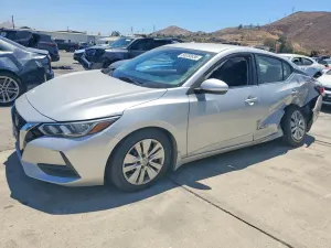 Nissan Sentra 2.0L 4 2020