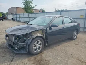 Hyundai Elantra 2.0L 4 2021