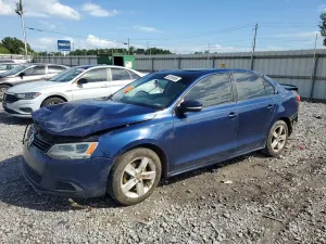 Volkswagen Jetta 2.0L 4 2012
