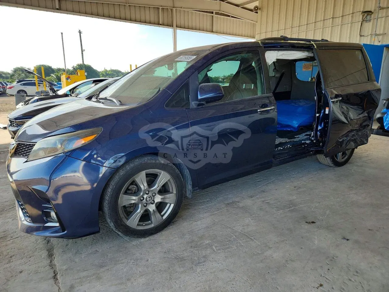 Toyota Sienna 3.5L 6 2018