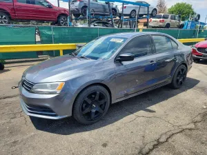 Volkswagen Jetta 2L 4 2015
