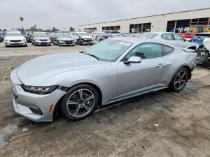 Ford Mustang 2.3L 4 2024