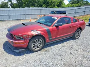 Ford Mustang 4.0L 6 2005