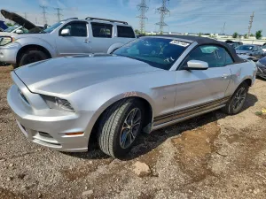 Ford Mustang 3.7L 6 2014