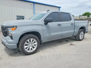 Chevrolet Silverado 1500 2.7L 4 2024