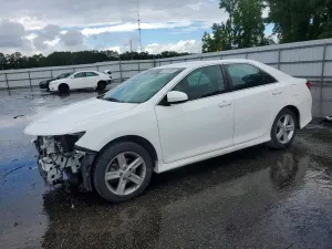 Toyota Camry 2.5L 4 2014