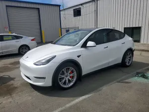 Tesla Model Y 2022