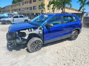 Volkswagen Taos 1.5L 4 2024
