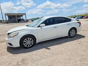 Nissan Altima 2.5L 4 2018