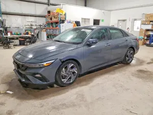 Hyundai Elantra 2.0L 4 2025