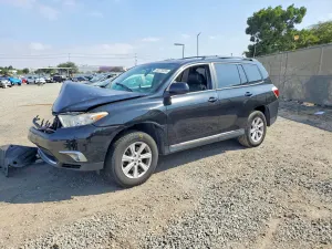Toyota Highlander 3.5L 6 2013