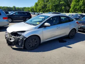 Ford Focus 2.0L 4 2012