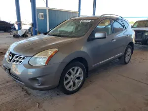 Nissan Rogue 2.5L 4 2011