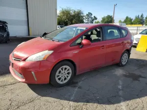 Toyota Prius 1.8L 4 2013