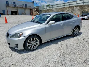 Lexus IS 2.5L 6 2011