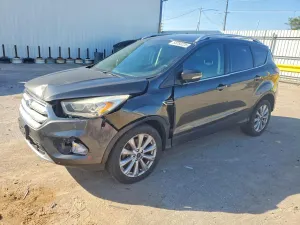 Ford Escape 2.0L 4 2017