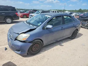 Toyota Yaris 1.5L 4 2012