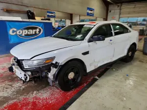 Ford Taurus 3.7L 6 2015