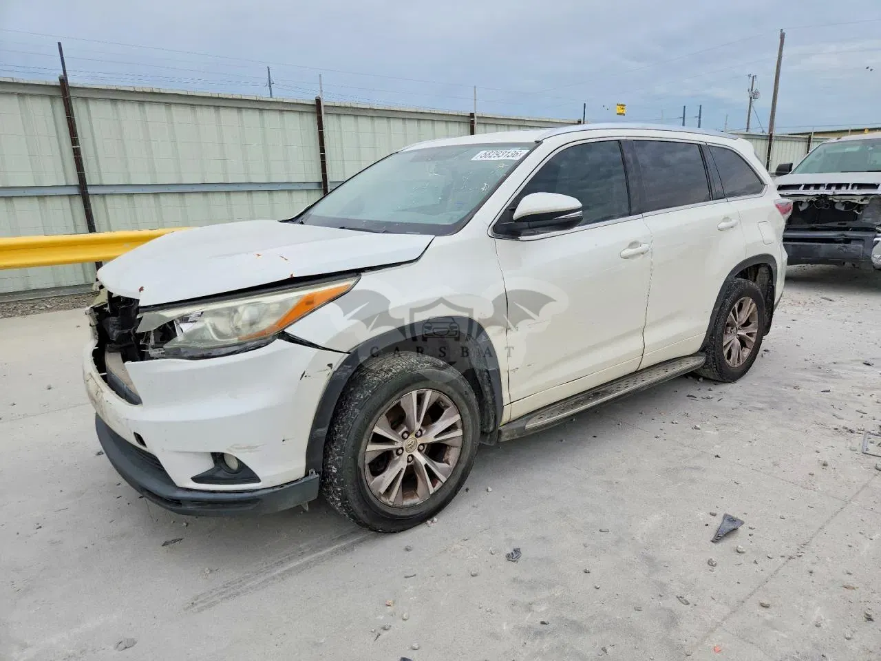 Toyota Highlander 3.5L 6 2015