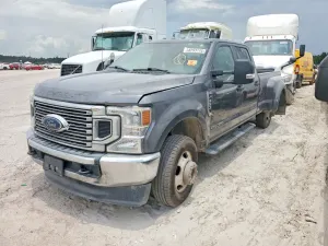 Ford F-350 6.7L 8 2022