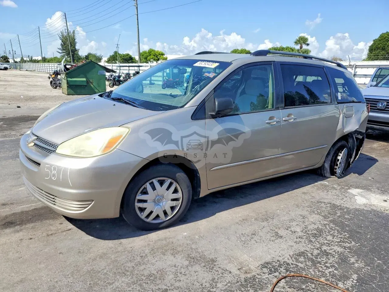 Toyota Sienna 2004