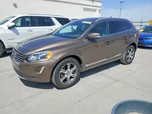 Volvo XC60 2.0L 4 2015