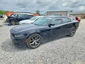 Dodge Charger 5.7L 8 2017