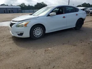 Nissan Altima 2.5L 4 2015