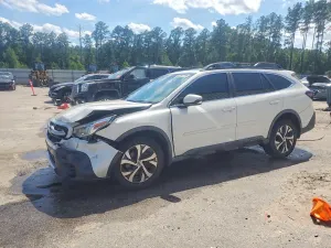 Subaru Outback 2.5L 4 2021