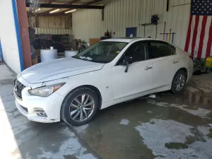 Infiniti Q50 3.7L 6 2015