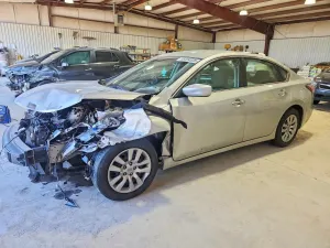 Nissan Altima 2.5L 4 2015