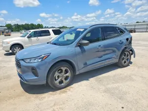 Ford Escape 1.5L 3 2024