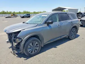 Nissan Pathfinder 3.5L 6 2024