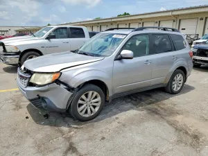 Subaru Forester 2.5L 4 2012