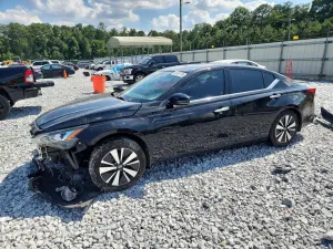 Nissan Altima 2.5L 4 2019
