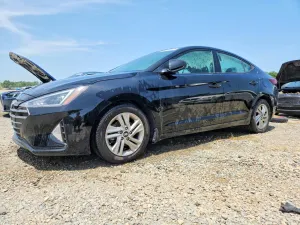 Hyundai Elantra 2.0L 4 2020