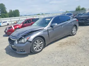 Infiniti Q50 3.7L 6 2015