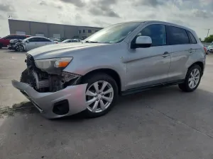 Mitsubishi Outlander 2.0L 4 2014