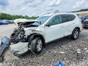 Nissan Rogue 2.5L 4 2014