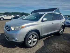 Toyota Highlander 3.5L 6 2012
