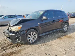 Mitsubishi Outlander 2.0L 4 2014
