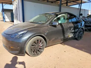 Tesla Model Y 2024