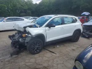Volkswagen Taos 1.5L 4 2022