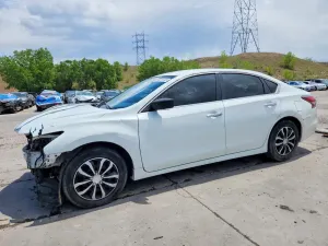 Nissan Altima 2.5L 4 2015