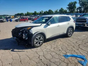 Nissan Rogue 2.5L 4 2021