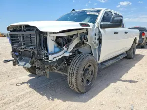 RAM 2500 6.4L 8 2026