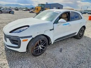 Porsche Macan 2.0L 4 2023