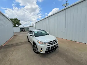 Toyota Highlander 3.5L 6 2018